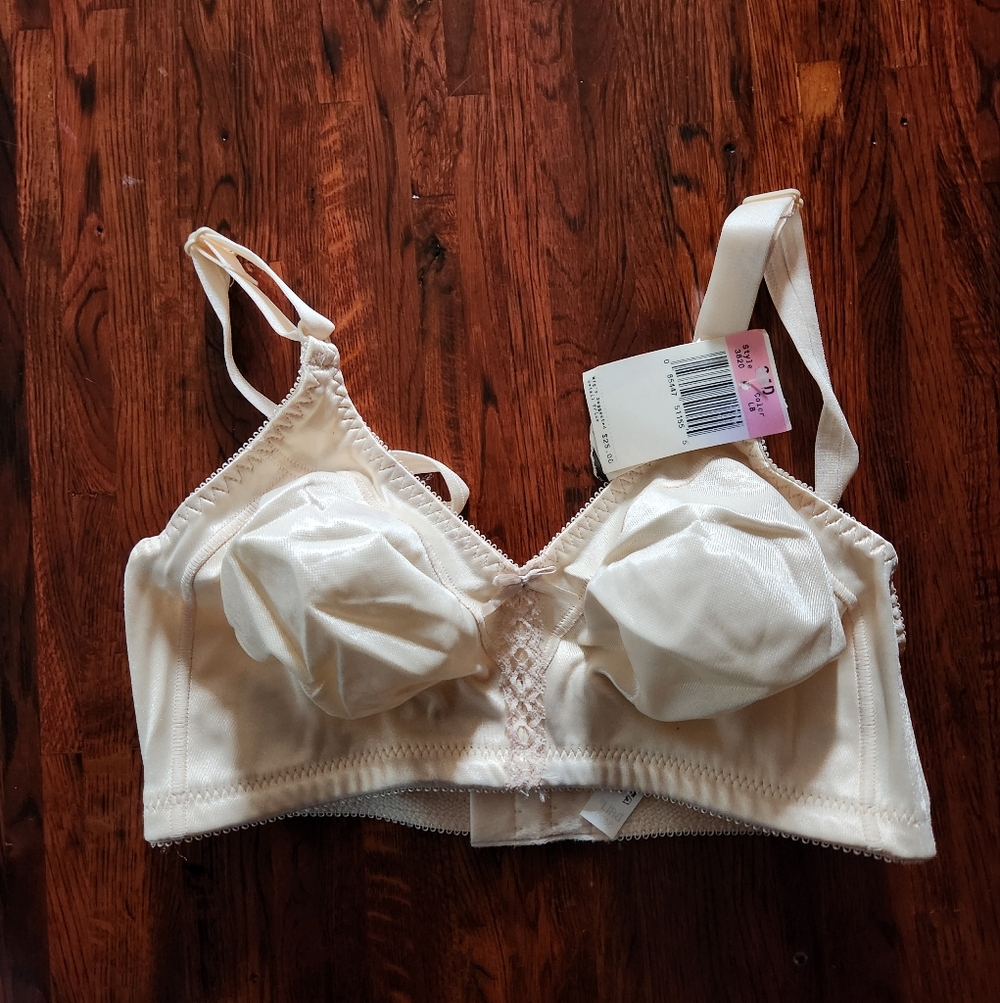 Bali Ivory Double Support Wireless Bra 34D